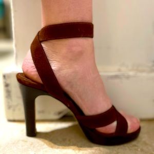 Michael Kors brown suede heel size 6